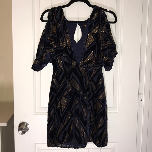 Yumi Kim cocktail dress. - Picture 5 of 6